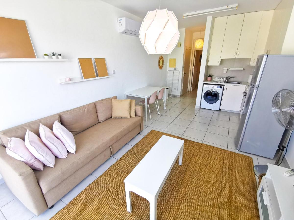 Happy Day Dreamer Apartments Pyla Exterior photo